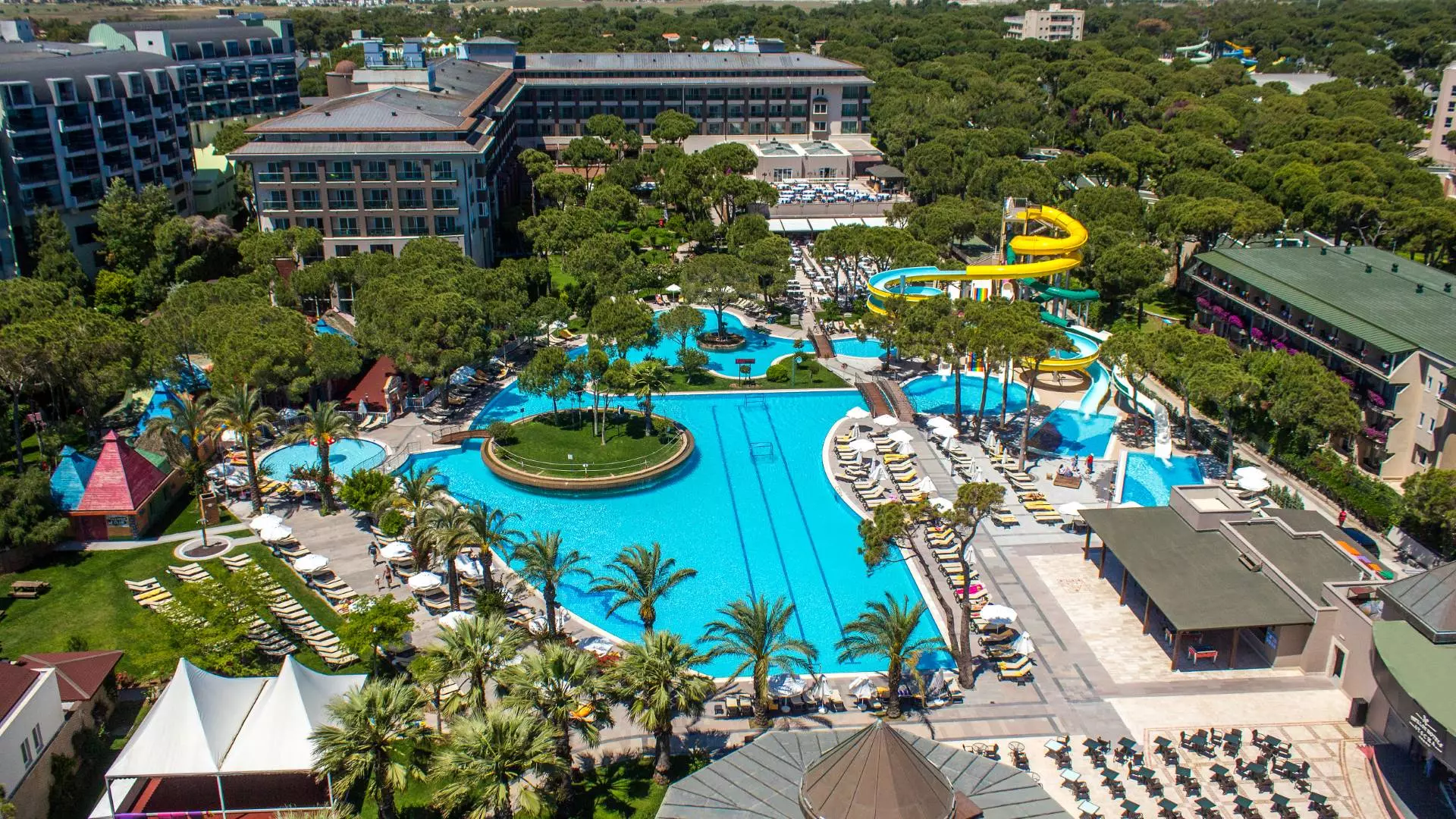 هتل پاپیلون آیشا ریزورت آنتالیا